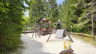 Ein Kinderspielbereich in der Unterkunft Ferienwohnung Marie-Luise Hahnenklee