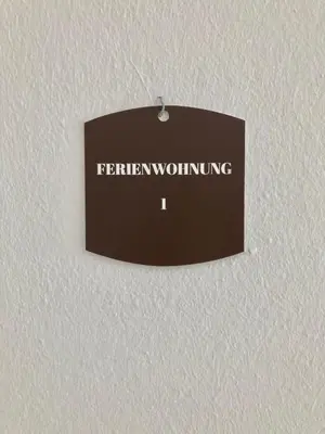 Ein Zertifikat, Auszeichnung, Logo oder anderes Dokument, das in der Unterkunft Ferienwohnungen Am Klusteich ausgestellt ist