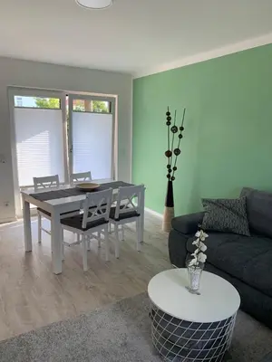 Ein Sitzbereich in der Unterkunft Ferienhaus Am Bodestein