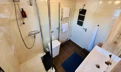 Ein Badezimmer in der Unterkunft FeWo Bachlauf mit großer Terrasse von Harztraveler