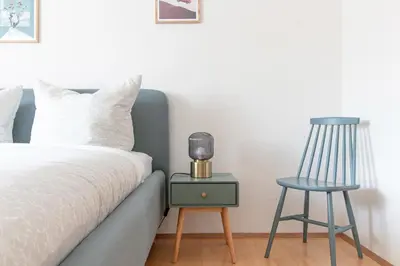 Ein Bett oder Betten in einem Zimmer der Unterkunft Ferienhaus im Altstadtgässchen mit 3 Badezimmern