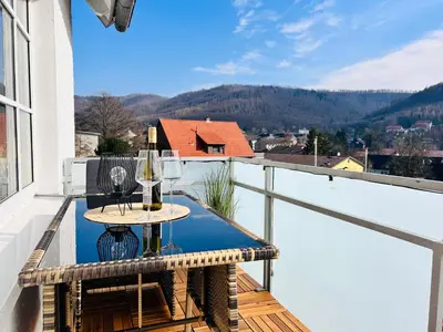 Ein allgemeiner Bergblick oder ein Berglick von der Ferienwohnung aus