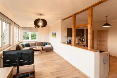 Ein Sitzbereich in der Unterkunft Natur Pur Ferienhaus Falkenhagen