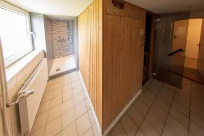 Ein Badezimmer in der Unterkunft Natur Pur Ferienhaus Falkenhagen