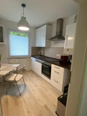 Küche/Küchenzeile in der Unterkunft Harzperle 1 II zentrales 3 Zi Apartment II Familien