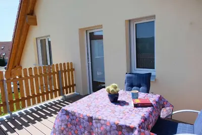 Ein Balkon oder eine Terrasse in der Unterkunft FeWo Harzblickterrasse Goslar