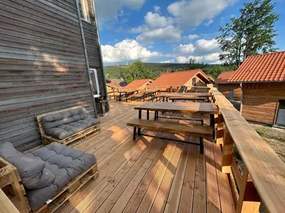 Ein Balkon oder eine Terrasse in der Unterkunft Ganze Pension Cecilie für Gruppenreisen