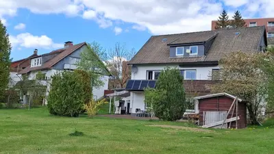 Das Gebäude in dem sich die Ferienwohnung befindet