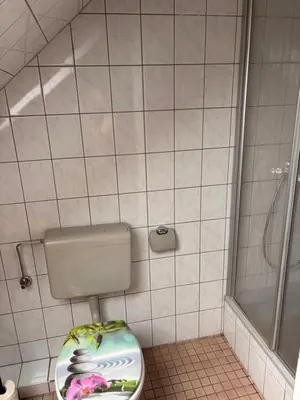 Ein Badezimmer in der Unterkunft Ferienwohnung am Westerntor Jule inkl Parkplatz