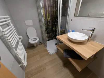 Ein Badezimmer in der Unterkunft Urlaub in Stolberg, FeWo OG