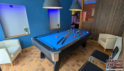 Ein Billardtisch in der Unterkunft Arode Ferienhaus Harzensfreund
