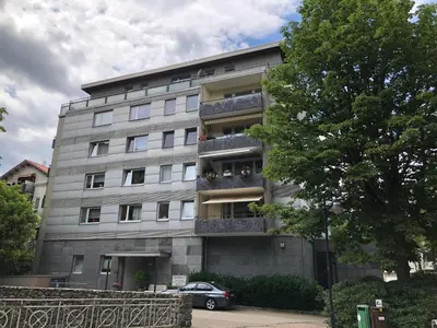 Das Gebäude in dem sich die Ferienwohnung befindet