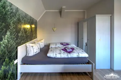 Ein Bett oder Betten in einem Zimmer der Unterkunft Auszeit-im-Harz Haus 1 Wohnung Brockenzwerg