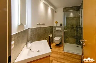 Ein Badezimmer in der Unterkunft Auszeit-im-Harz Haus 5 Wohnung 12