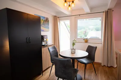 Grundriss der Unterkunft NEU! 9,7 Außergewöhnlich Bergblick mit Balkon Boxspringbett Kaffeevollautomat inkl Bettwäsche Handtücher #MeeneFewo de