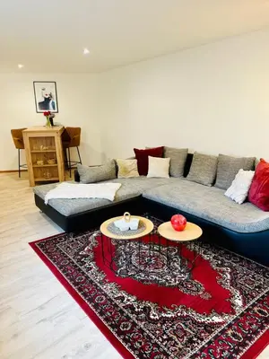 Ein Sitzbereich in der Unterkunft Lous Ferienwohnung