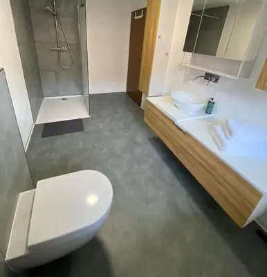 Ein Badezimmer in der Unterkunft Haus PANORAMA - Appartement Auszeit 1