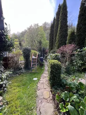 Ein Garten an der Unterkunft Gemütliche Ferienwohnung Nr. 1 im Harz für max. 3 Personen
