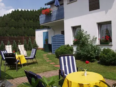 Ein Garten an der Unterkunft Ferienwohnungen Hasenpatt