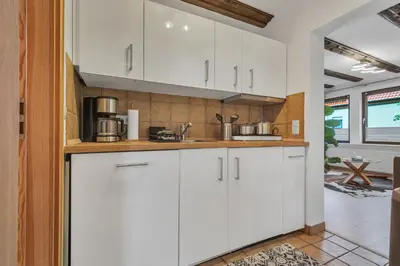Küche/Küchenzeile in der Unterkunft HIRSCH Stadt Apartment 6 - Balkon mit Flussblick - Parkplatz