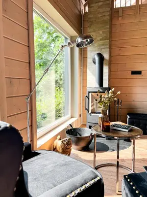 Ein Sitzbereich in der Unterkunft Hercynia Lodge