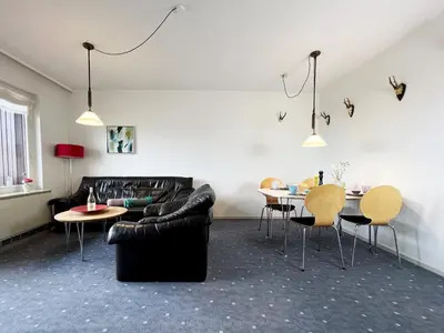 Ein Sitzbereich in der Unterkunft Ferienwohnung Bergliebe