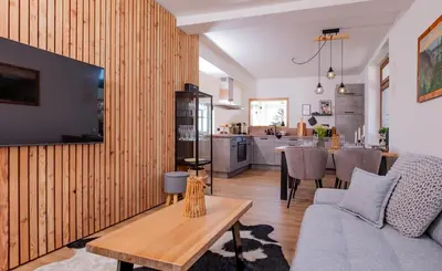 Ein Sitzbereich in der Unterkunft Eggert Alm Apartments