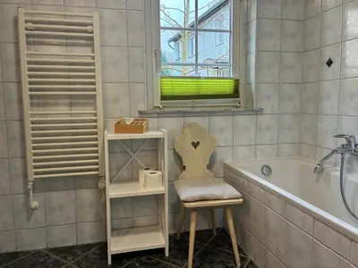 Ein Badezimmer in der Unterkunft Zum Winzer