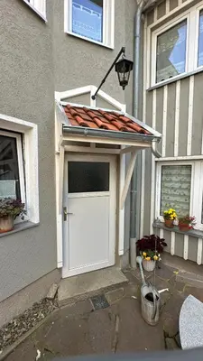 Das Gebäude in dem sich die Ferienwohnung befindet