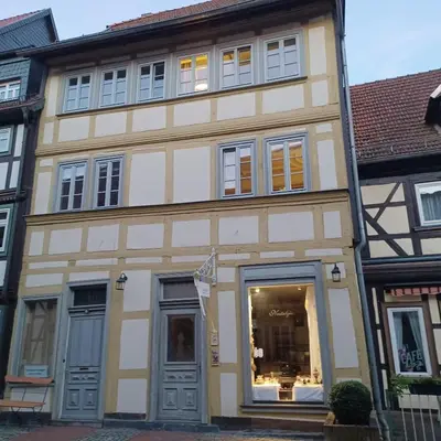 Das Gebäude in dem sich die Ferienwohnung befindet
