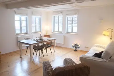 Ein Sitzbereich in der Unterkunft Haus Cona