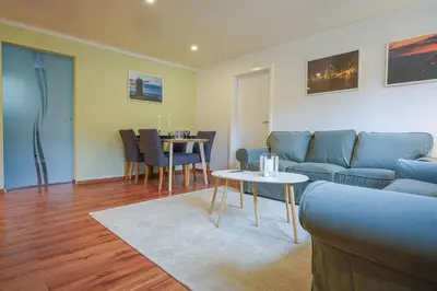 Ein Sitzbereich in der Unterkunft Ferienwohnung Emma - Gemütliche Wohnung mit Terrasse