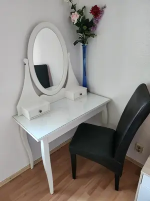 Grundriss der Unterkunft HBS TOP- PREIS, 2 Zimmer SD FeWo, 2x Doppelbett, 1 Einzelbett möglich 54 qm, große Küche Bad WC Einfach und gut VB-Preis
