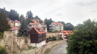 Das Gebäude in dem sich die Ferienwohnung befindet