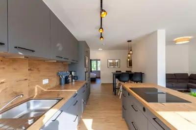 Küche/Küchenzeile in der Unterkunft Ferienwohnung WurmbergQuartier mit Terrasse und Grill