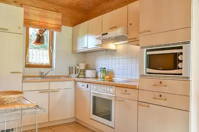 Küche/Küchenzeile in der Unterkunft Auerhahn Ferienhäuser Auerhahn 509