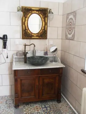 Ein Badezimmer in der Unterkunft Villa Imperia, Museums-Hotel, Treppensteigen