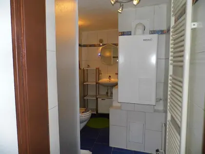Ein Badezimmer in der Unterkunft FerienwohnungQuedlinburg