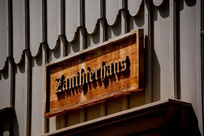 Ein Zertifikat, Auszeichnung, Logo oder anderes Dokument, das in der Unterkunft Harz Huus Apartments 