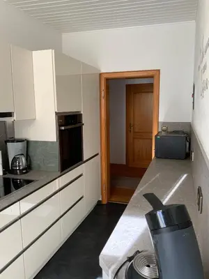 Küche/Küchenzeile in der Unterkunft Ferienwohnung in der Altstadt mit eigenem Parkplatz