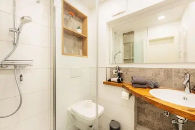 Ein Badezimmer in der Unterkunft Ferienwohnung Jederzeit - Balkon, WLan