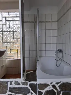 Ein Badezimmer in der Unterkunft Ferienwohnung Am Eisstadion