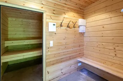 Grundriss der Unterkunft Ferienhaus Blockhouse 8 mit Sauna, Terrasse und Grill
