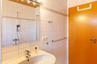 Ein Badezimmer in der Unterkunft Maisonette-Ferienwohnung Hexennest