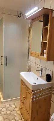 Ein Badezimmer in der Unterkunft FeWo Harz Haennig 2
