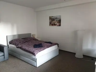 Ein Bett oder Betten in einem Zimmer der Unterkunft Kleine Oase bei Nina 2
