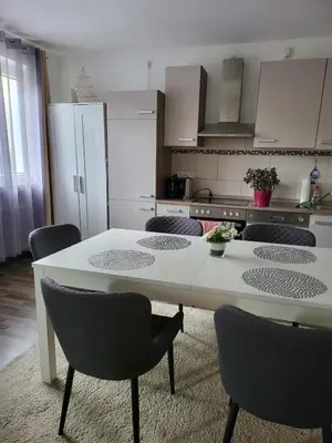 Küche/Küchenzeile in der Unterkunft Kleine Oase bei Nina 2