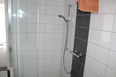Ein Badezimmer in der Unterkunft Schroedters Fewo