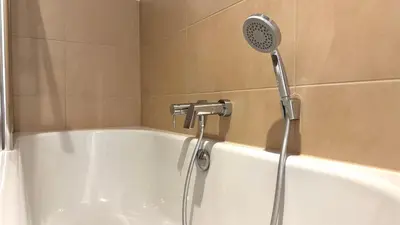 Ein Badezimmer in der Unterkunft HyggeLiving - DELUXE - 90qm - Balkon - Gartenblick - 55 Zoll TV - Boxspringbetten - Hunde - Kinder - Fahrradkeller