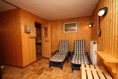 Ein Sitzbereich in der Unterkunft Ferienwohnung Maximilian mit Balkon
